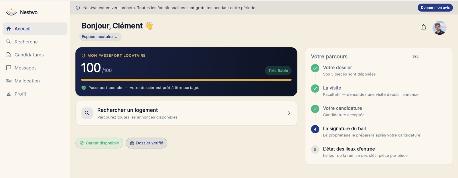 L'espace locataire de Nestwo : un passeport locataire complet noté 100 sur 100, et le parcours de location en cinq étapes dont trois sont franchies.